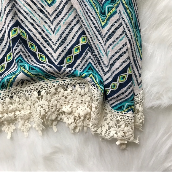 Flowy Cami - Picture 4 of 4